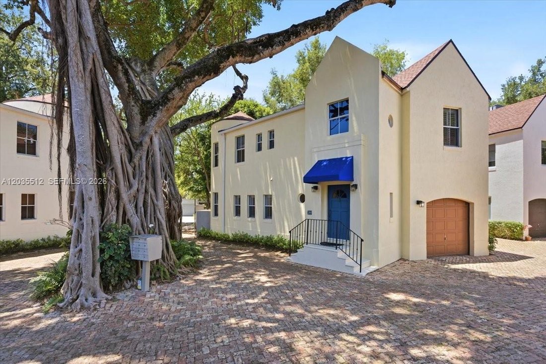 House in Miami, Florida, United States 1 - 18156200