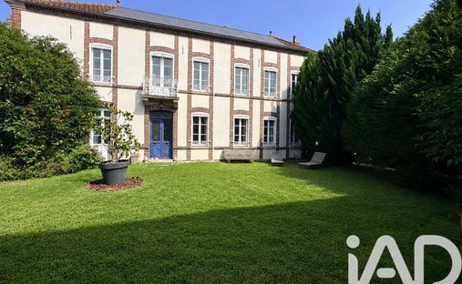 House in Ouest, Nogent-sur-Seine, France 1