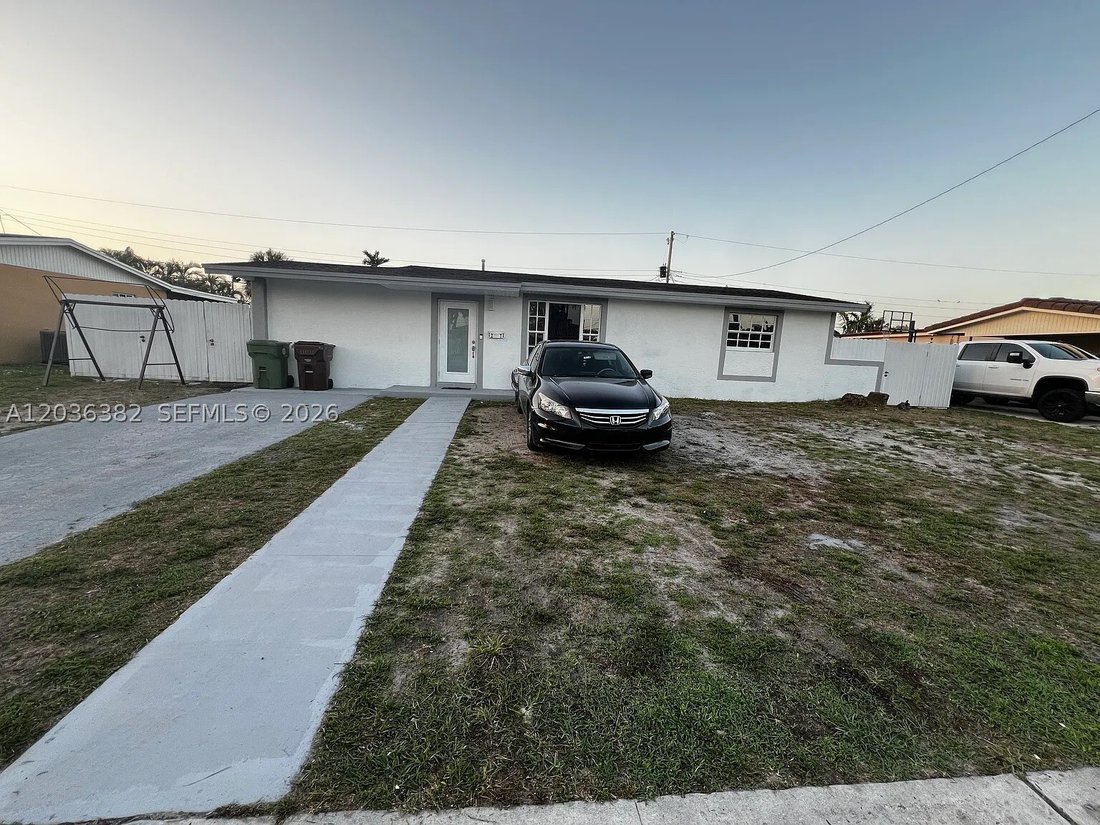 House in Miami Lakes, Florida, United States 1 - 18160235