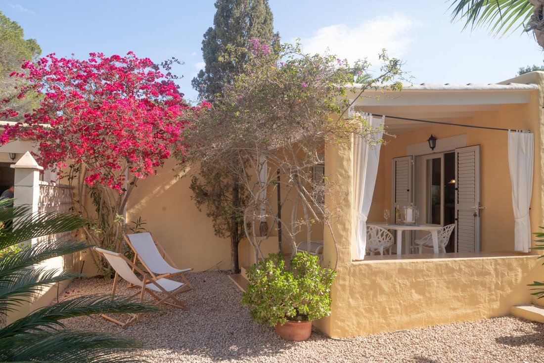 Bungalow in Formentera, Balearic Islands, Spain 3 - 18036166