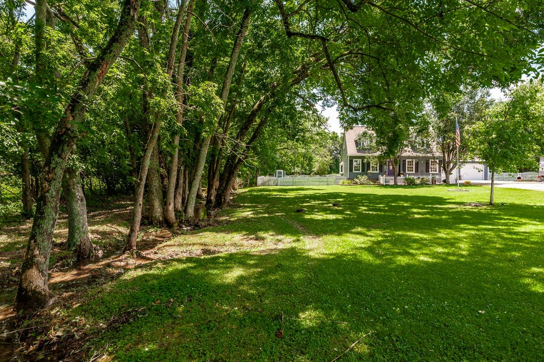 House in Gallatin, Tennessee, United States 2 - 18159872