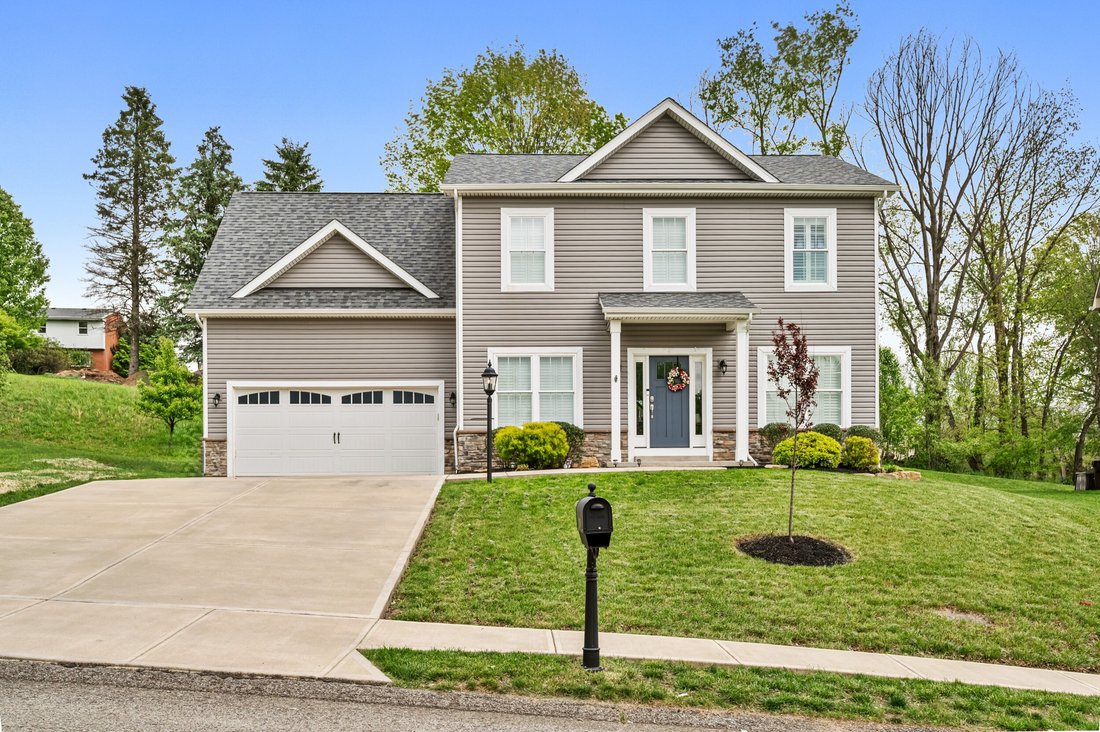 House in Murrysville, Pennsylvania, United States 1 - 18156597