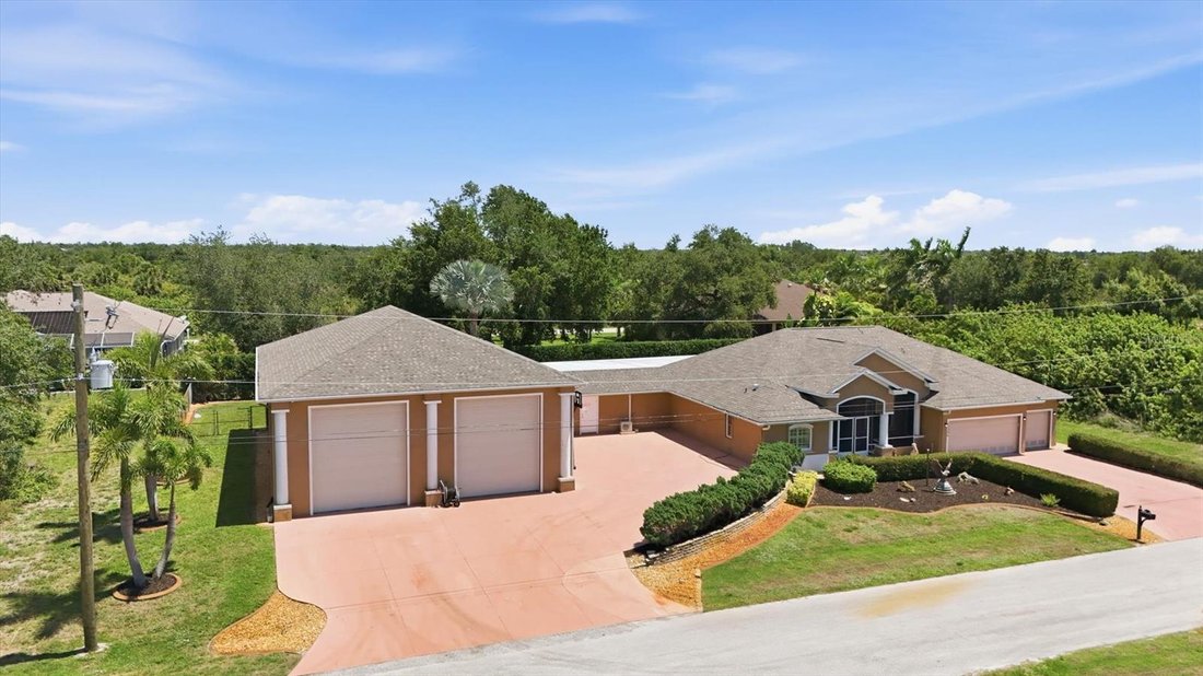 House in Port Charlotte, Florida, United States 1 - 18155291