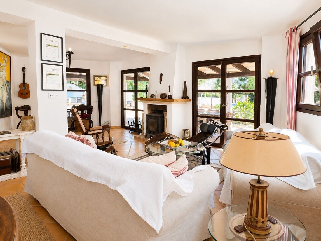Finca in Pollenca, Balearic Islands, Spain 4 - 18156304