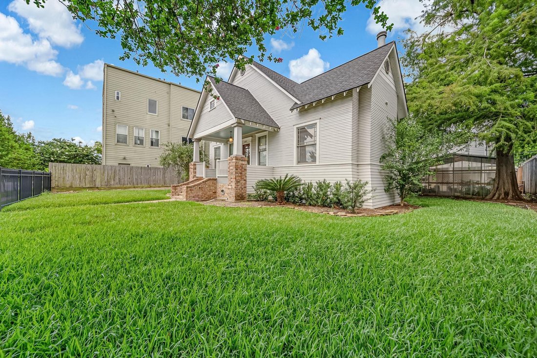 House in Houston, Texas, United States 3 - 18159837