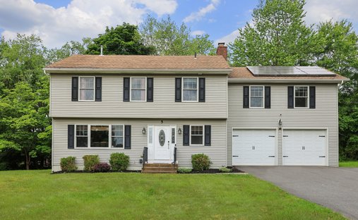 House in Warren, New Jersey, United States 1