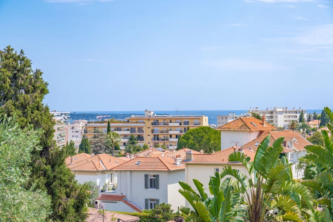Apartment in Europe, Le Cannet, France 2 - 18165779