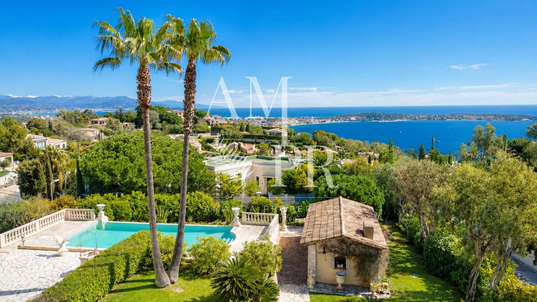 Villa in Cannes, Provence-Alpes-Côte d'Azur, France 1 - 18154990