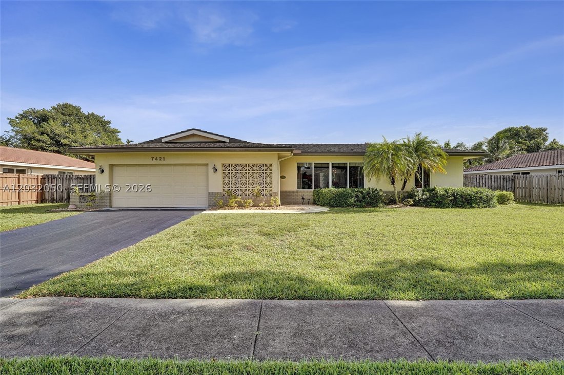 House in Plantation, Florida, United States 2 - 18098591