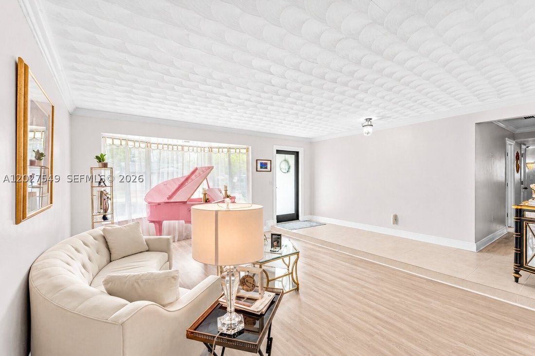 House in Miami, Florida, United States 5 - 18047545