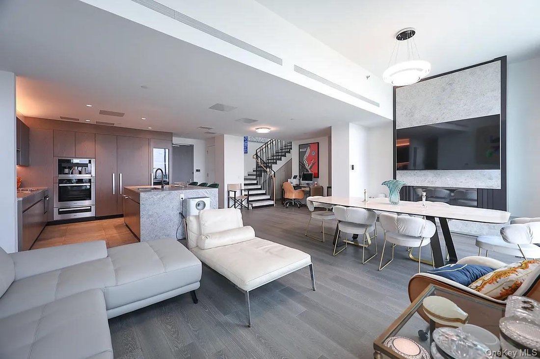 Condo in New York, New York, United States 1 - 18166949