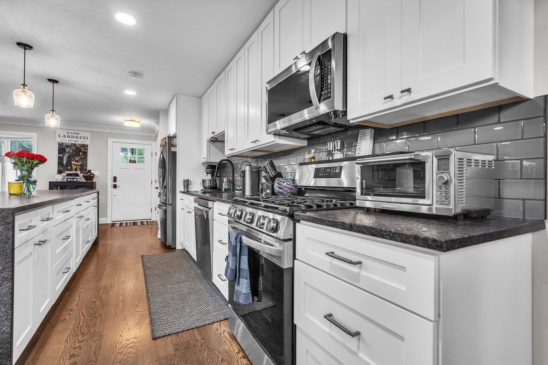 House in Mount Prospect, Illinois, United States 5 - 18154559