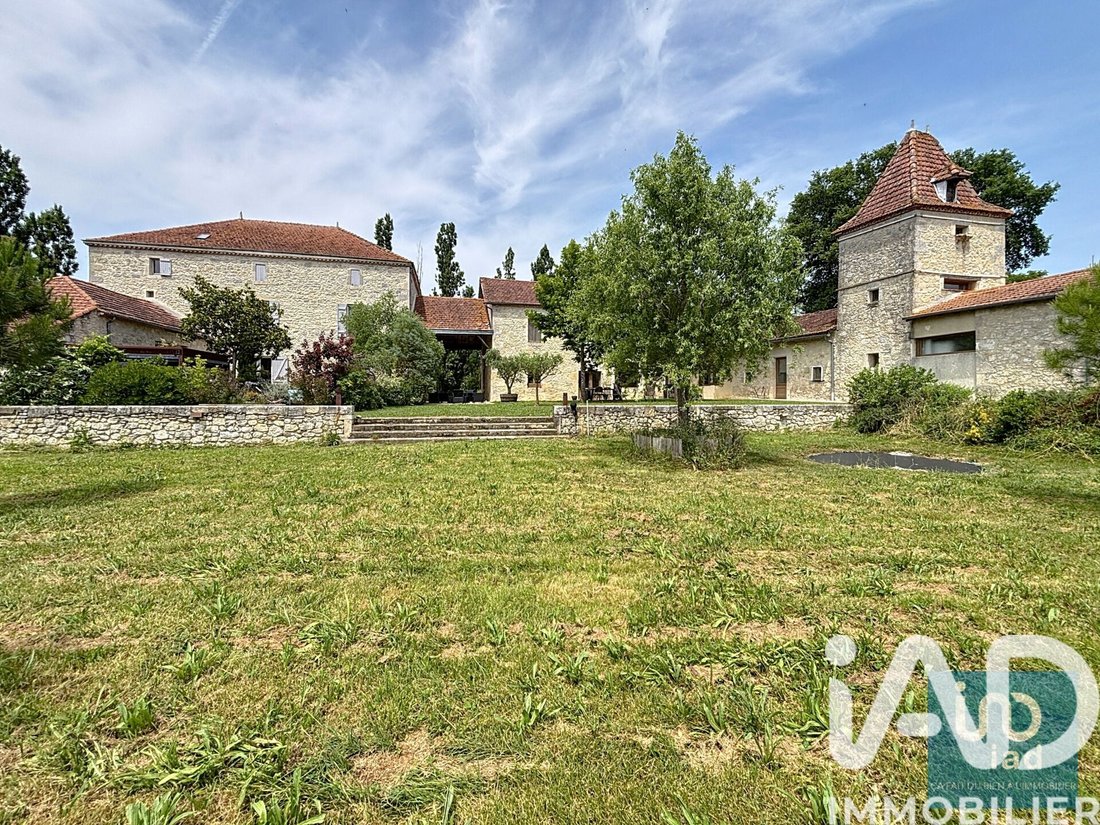 House in Lectoure, Occitania, France 3 - 18169530