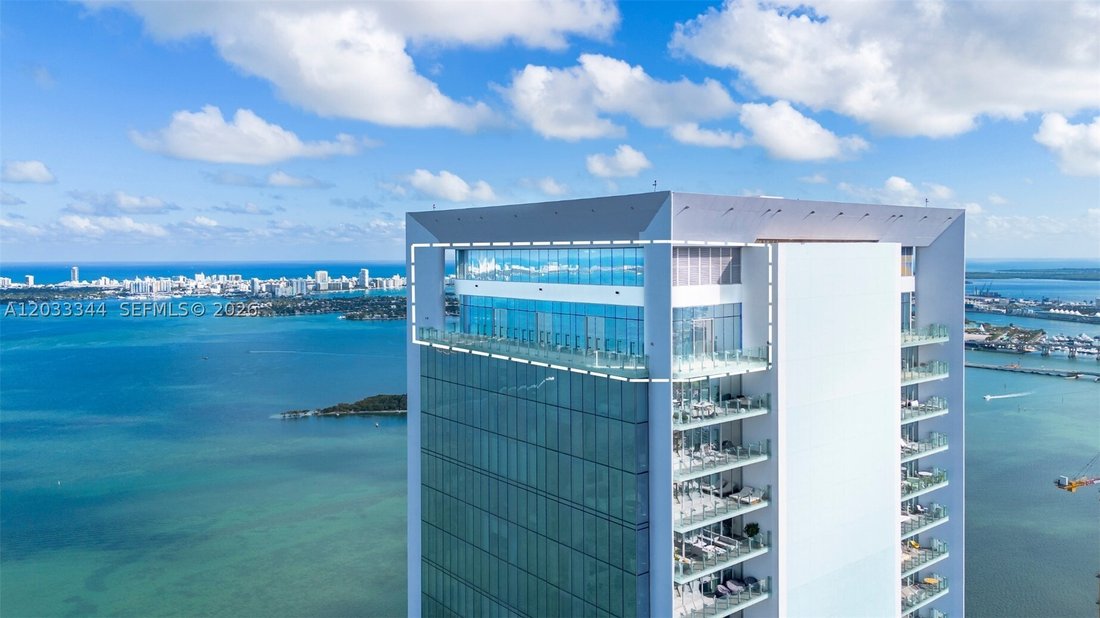Condo in Miami, Florida, United States 1 - 18156743