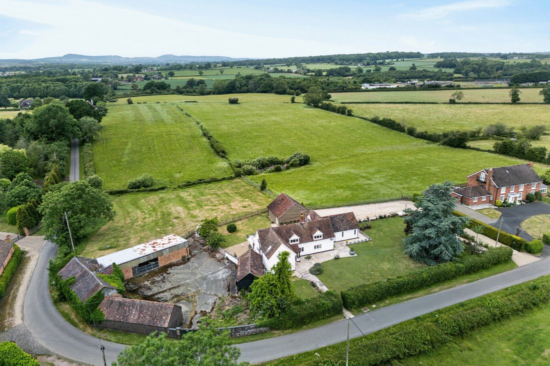 Country House in Ladywood, England 2 - 18162636