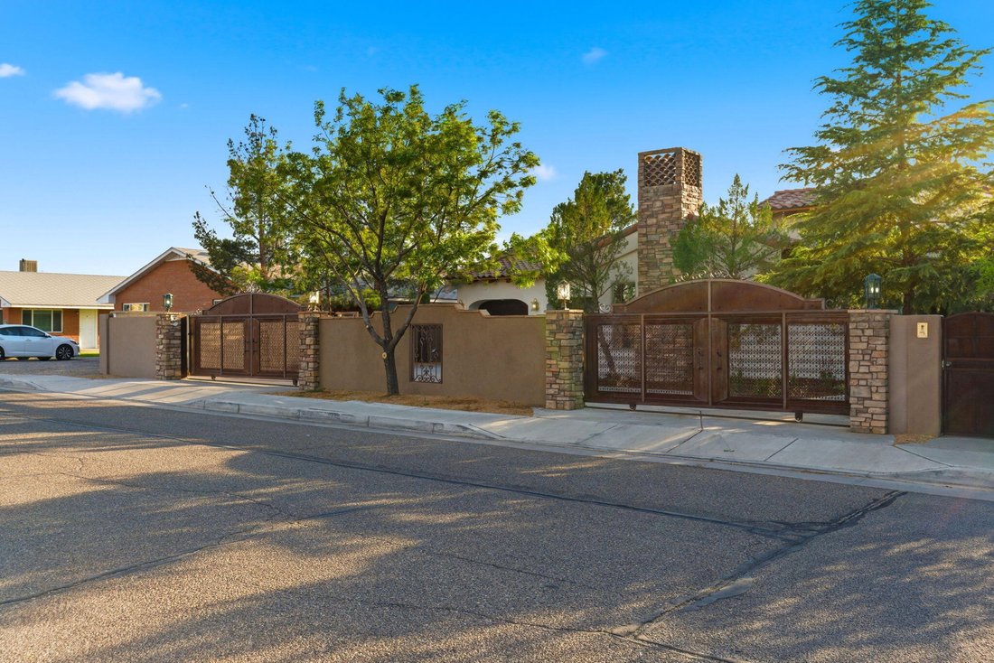 House in Albuquerque, New Mexico, United States 2 - 18158534