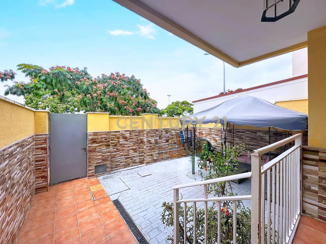 Villa in Cruz de Humilladero, Malaga, Spain 3 - 18160331