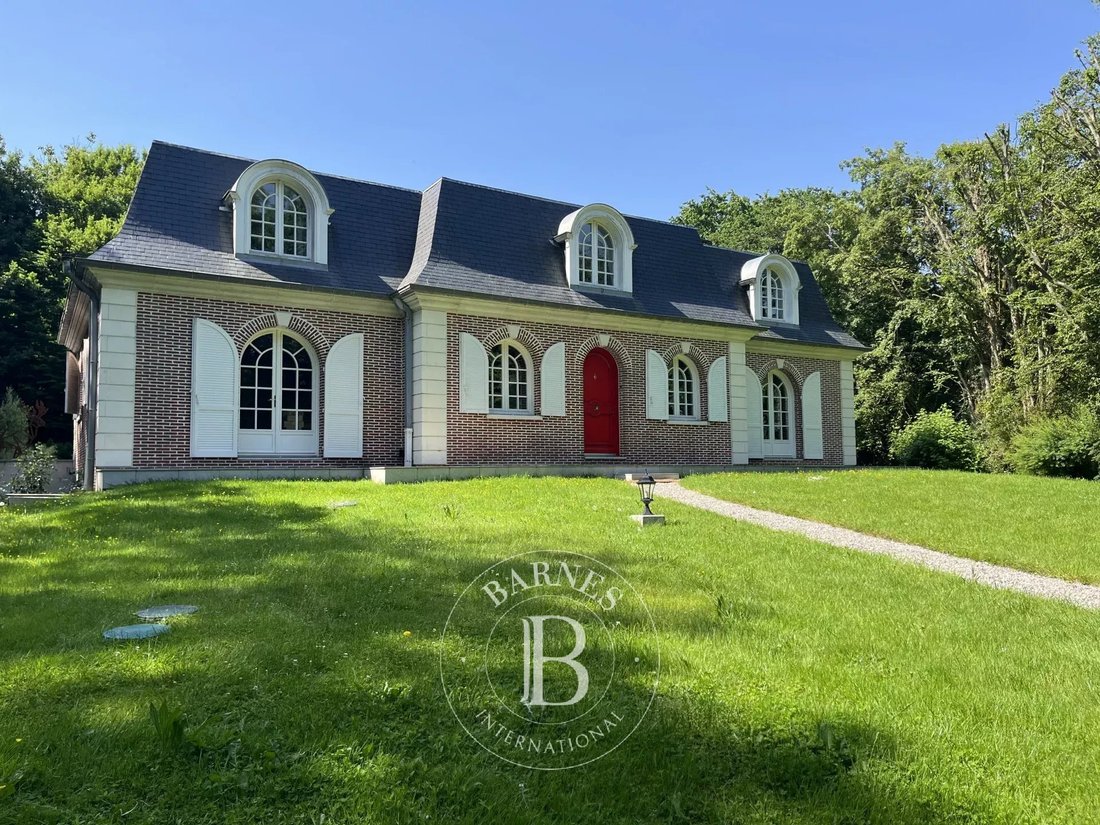 Estate in Moncheaux-lès-Frévent, Hauts-de-France, France 3 - 18156482