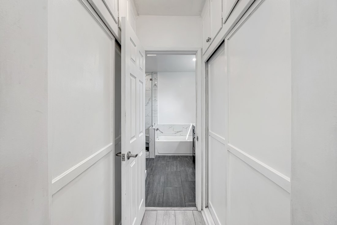 House in Los Angeles, California, United States 3 - 18160314