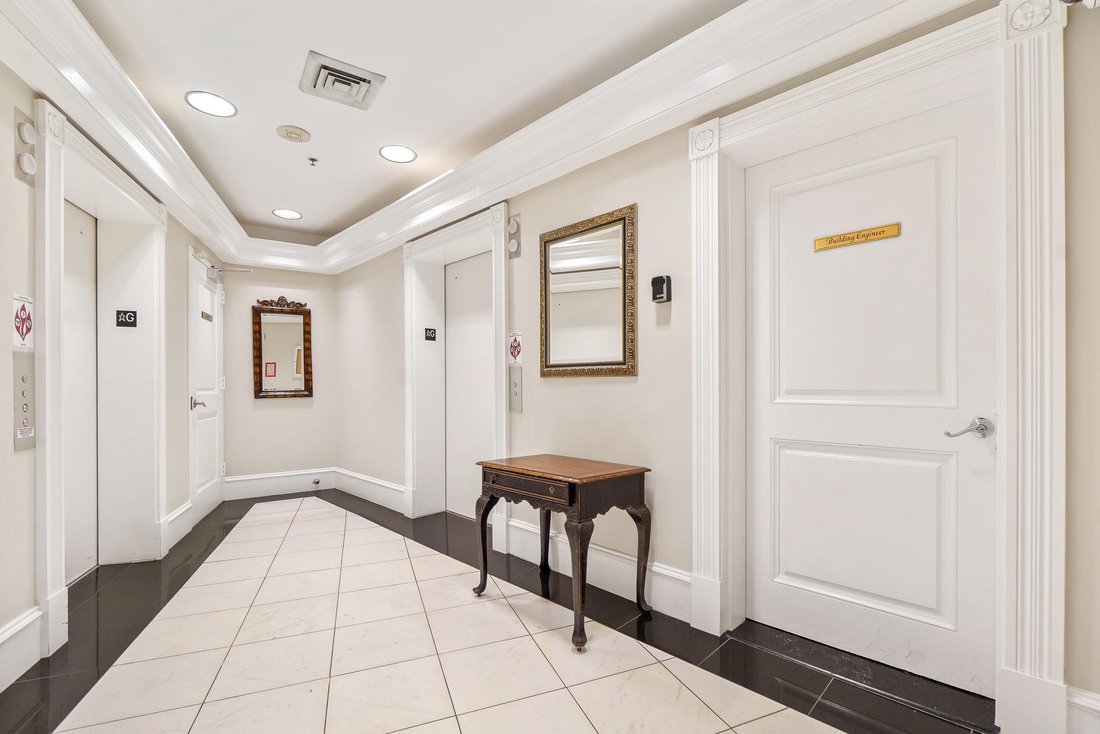 Condo in Washington, District of Columbia, United States 4 - 18154168
