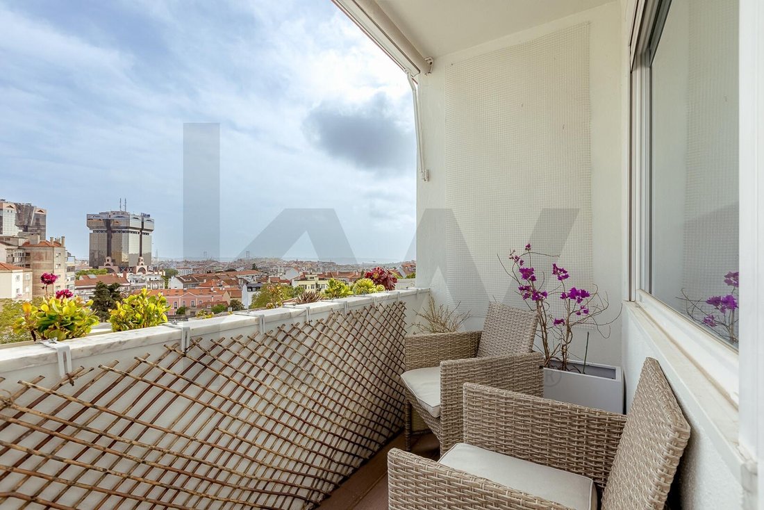 Apartment in Campolide, Lisbon, Portugal 1 - 18163697