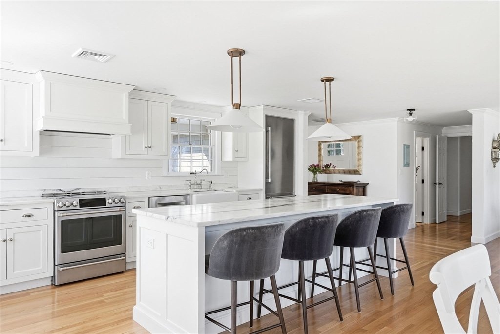 House in Hingham, Massachusetts, United States 3 - 18162139