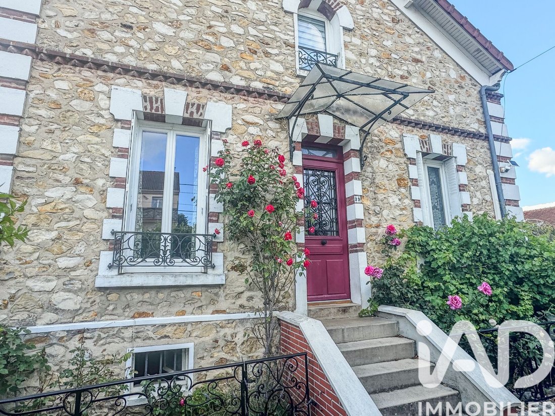 House in Bourg de Saint Thibault, Saint-Thibault-des-Vignes, France 1 - 18169453