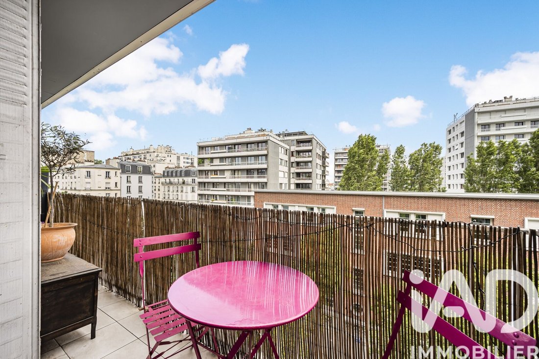 Apartment in Goutte d'Or-Château Rouge, Paris 18e Arrondissement, Paris 1 - 18161374