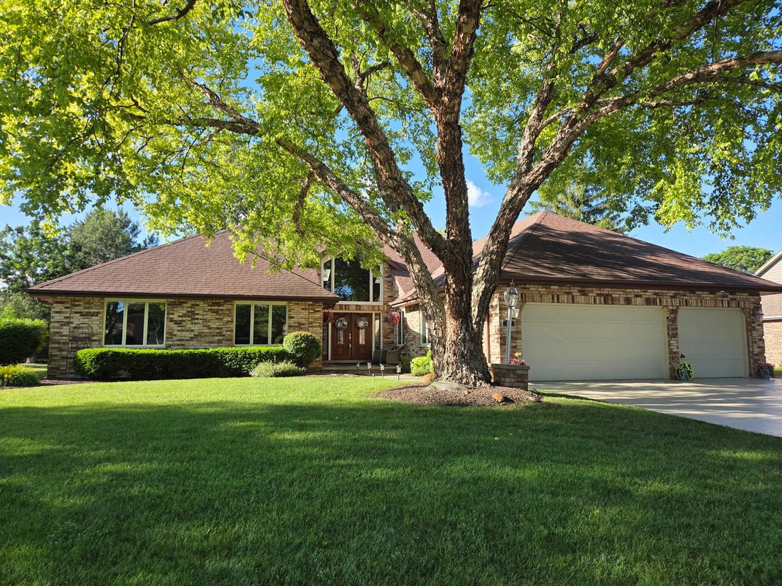 House in Wheeling, Illinois, United States 2 - 18151787