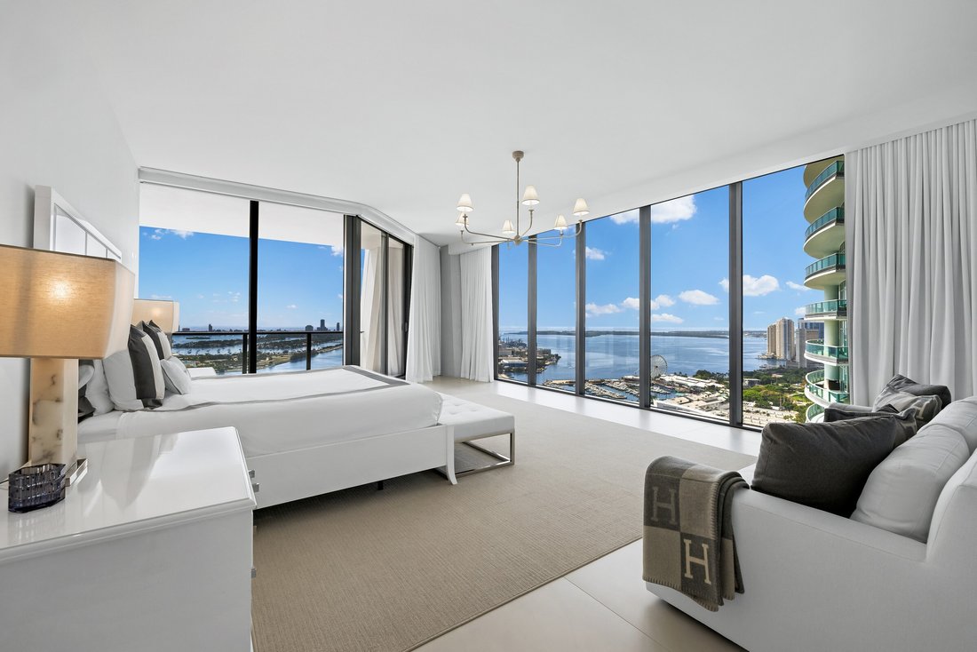Condo in Miami, Florida, United States 1 - 18154098
