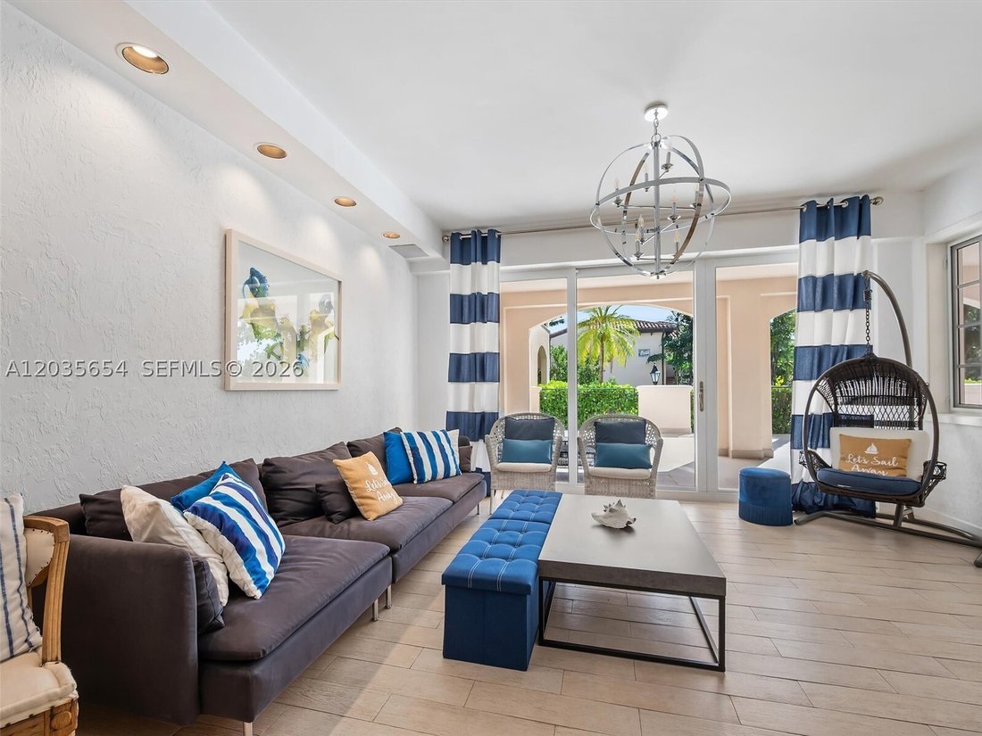 Condo in Miami Beach, Florida, United States 1 - 18160149