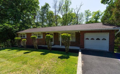 House in Spring Valley, New York, United States 1