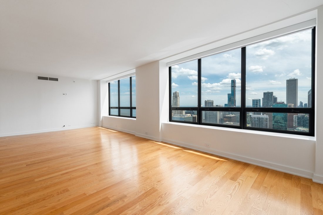 Condo in Chicago, Illinois, United States 5 - 18159352