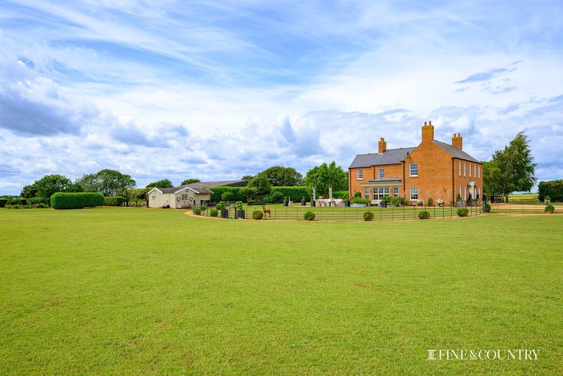 House in Greater Lincolnshire, England 3 - 18162573