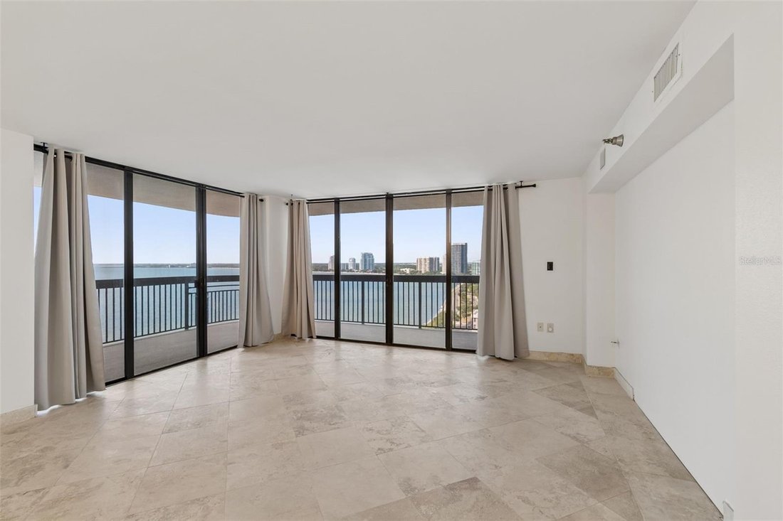 Condo in Tampa, Florida, United States 5 - 18158597