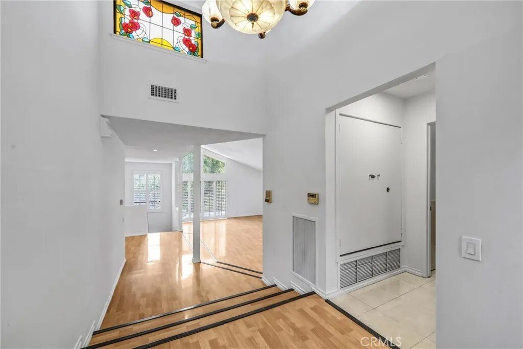 House in Los Angeles, California, United States 4 - 17926229