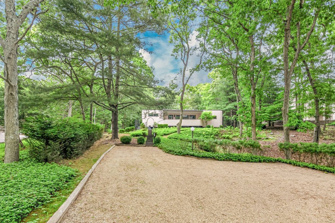 House in East Hampton, New York, United States 2 - 18154196