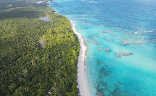 Terreno a Savannah Sound, Central Eleuthera, Bahamas 1
