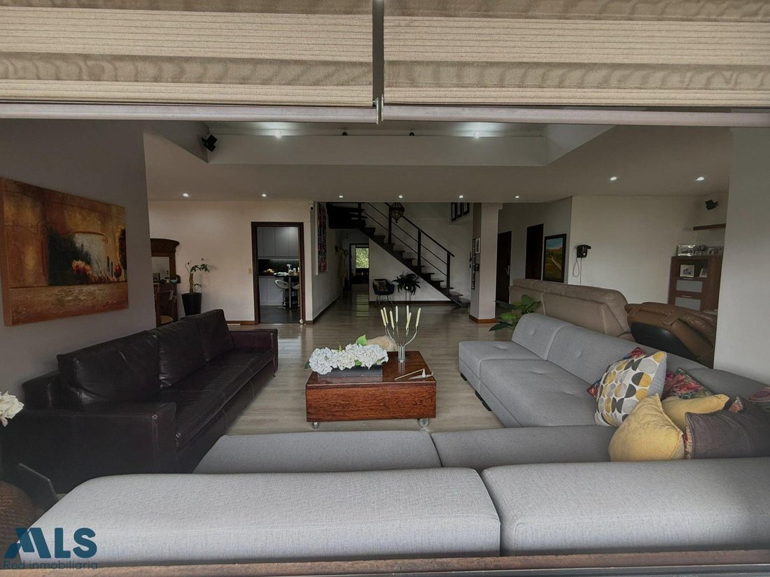 Apartment in Medellín, Antioquia, Colombia 1 - 18162930
