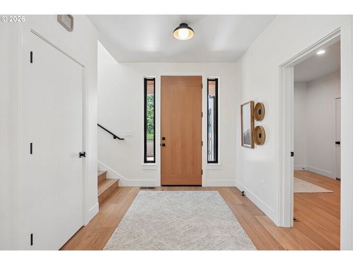 House in Lake Oswego, Oregon, United States 2 - 18168438