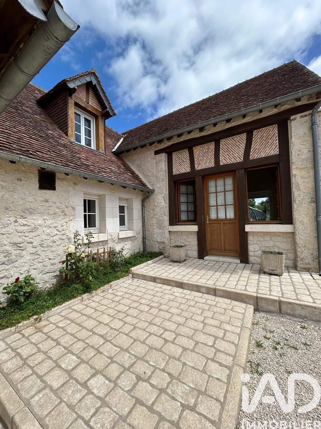 House in Mont-pres-Chambord, Centre-Val de Loire, France 2 - 18169477