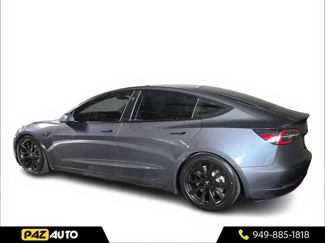 Sedan in Laguna Hills, CA, United States 3 - 18087612