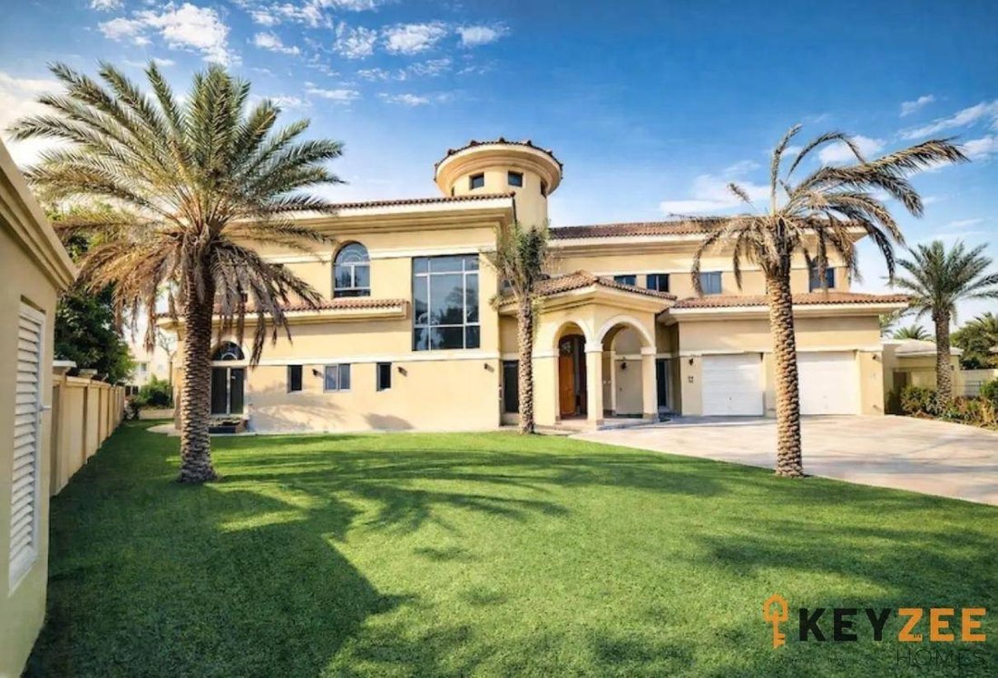 Villa in Palm Jumeirah, Dubai, United Arab Emirates 1 - 18162803