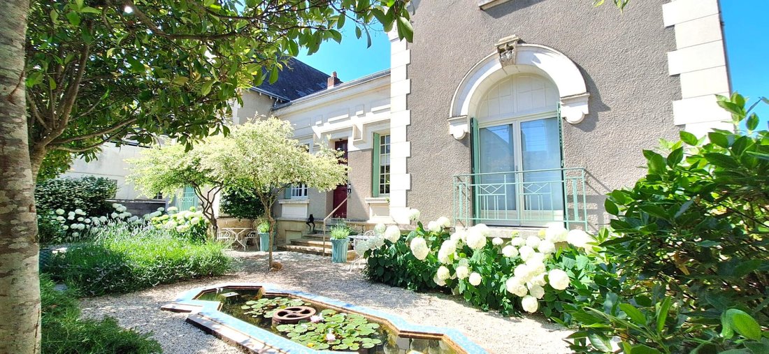 Villa in Chinon, Centre-Val de Loire, France 1 - 18164120