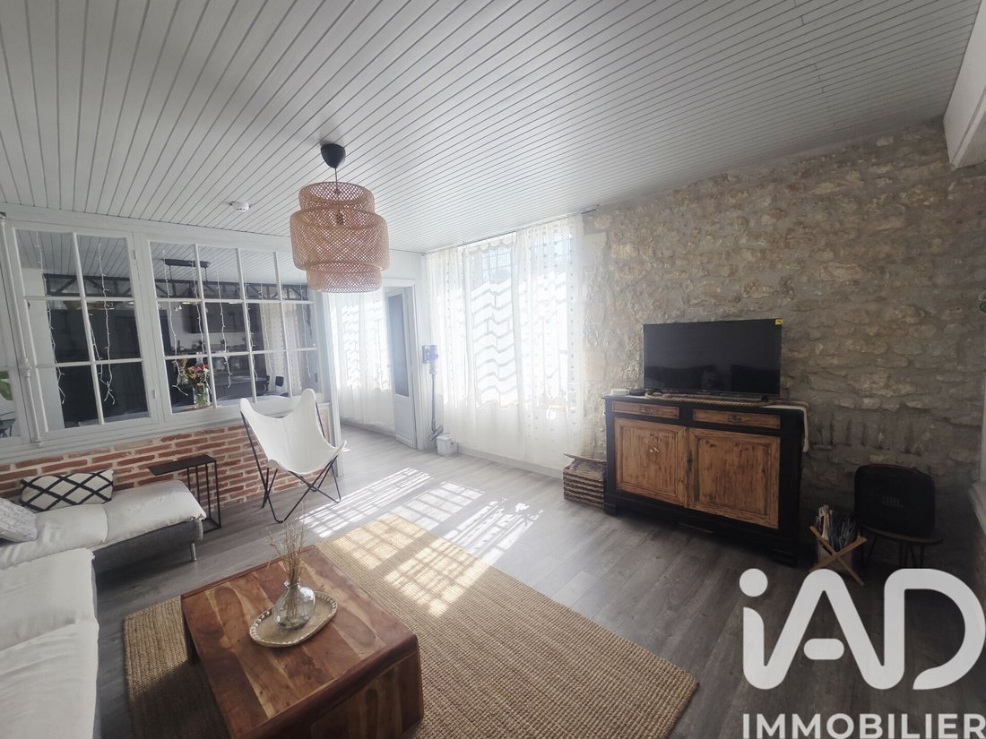 House in Lesparre-Medoc, Nouvelle-Aquitaine, France 5 - 18161229