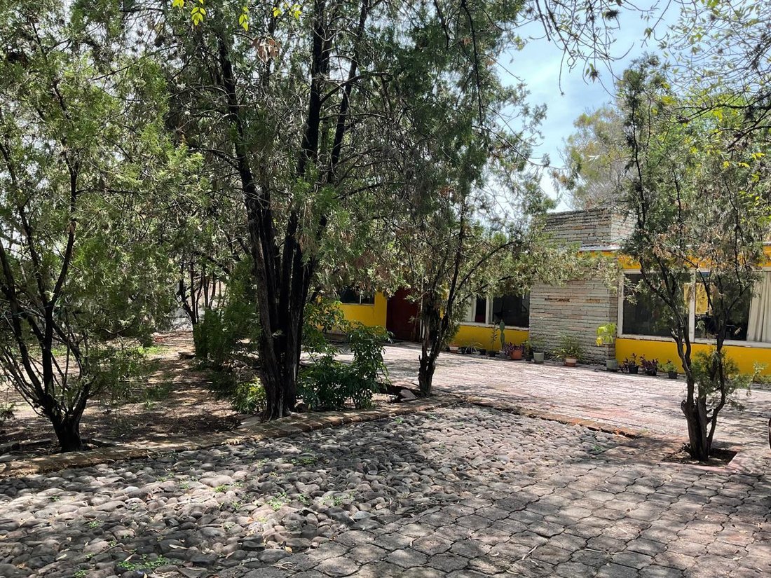 Land in Santiago de Querétaro, Querétaro, Mexico 3 - 18169991