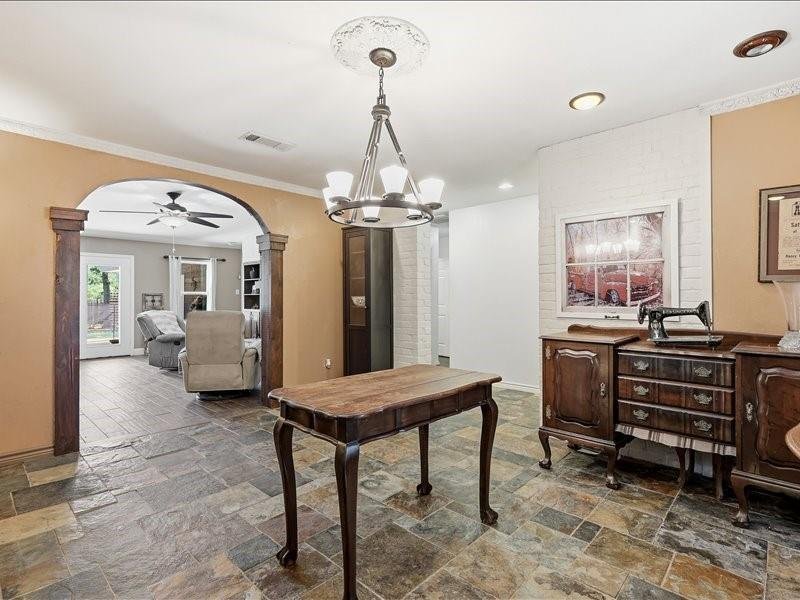 House in Euless, Texas, United States 5 - 18169915