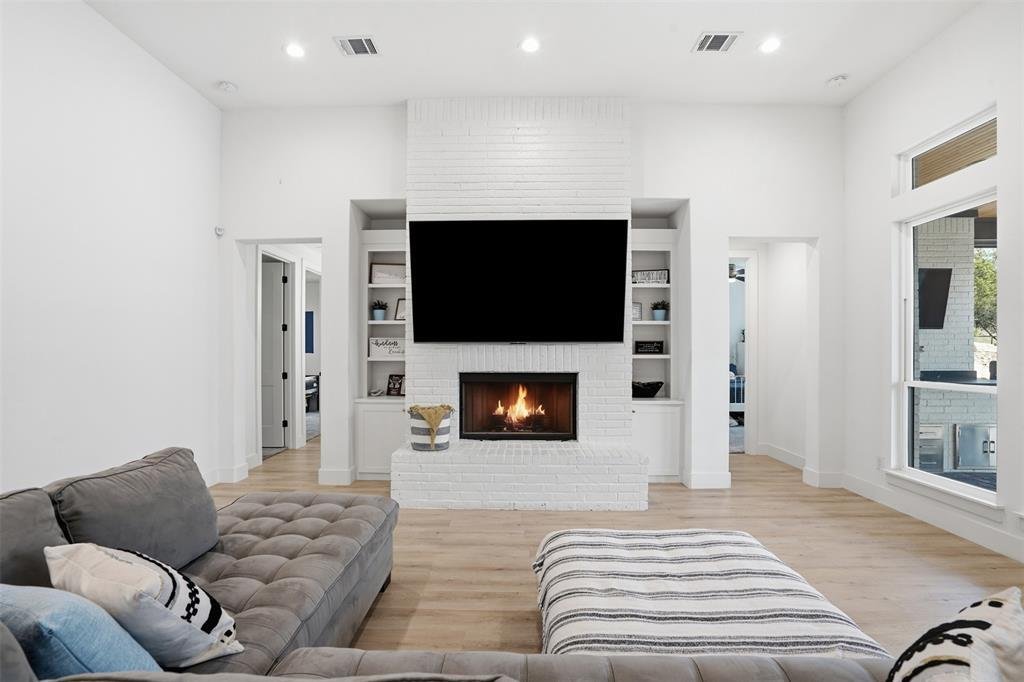 House in Weatherford, Texas, United States 3 - 18163084