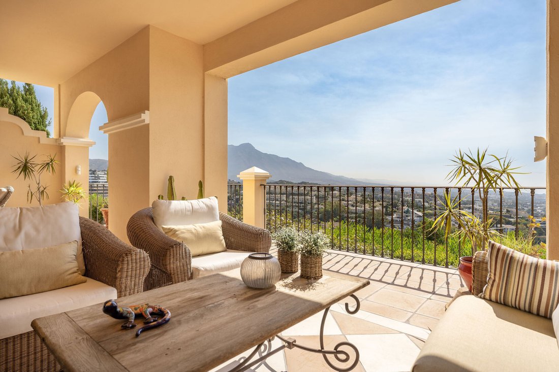 Apartment in La Quinta, Benahavis, Andalusia 1 - 18165101