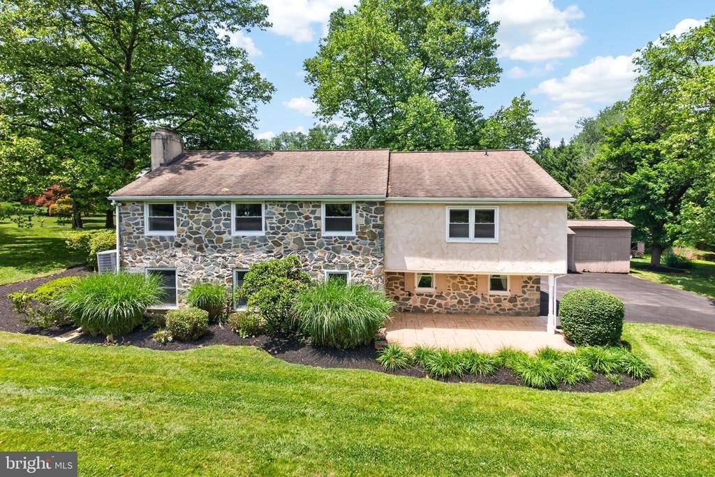 House in Berwyn, Pennsylvania, United States 2 - 18159964